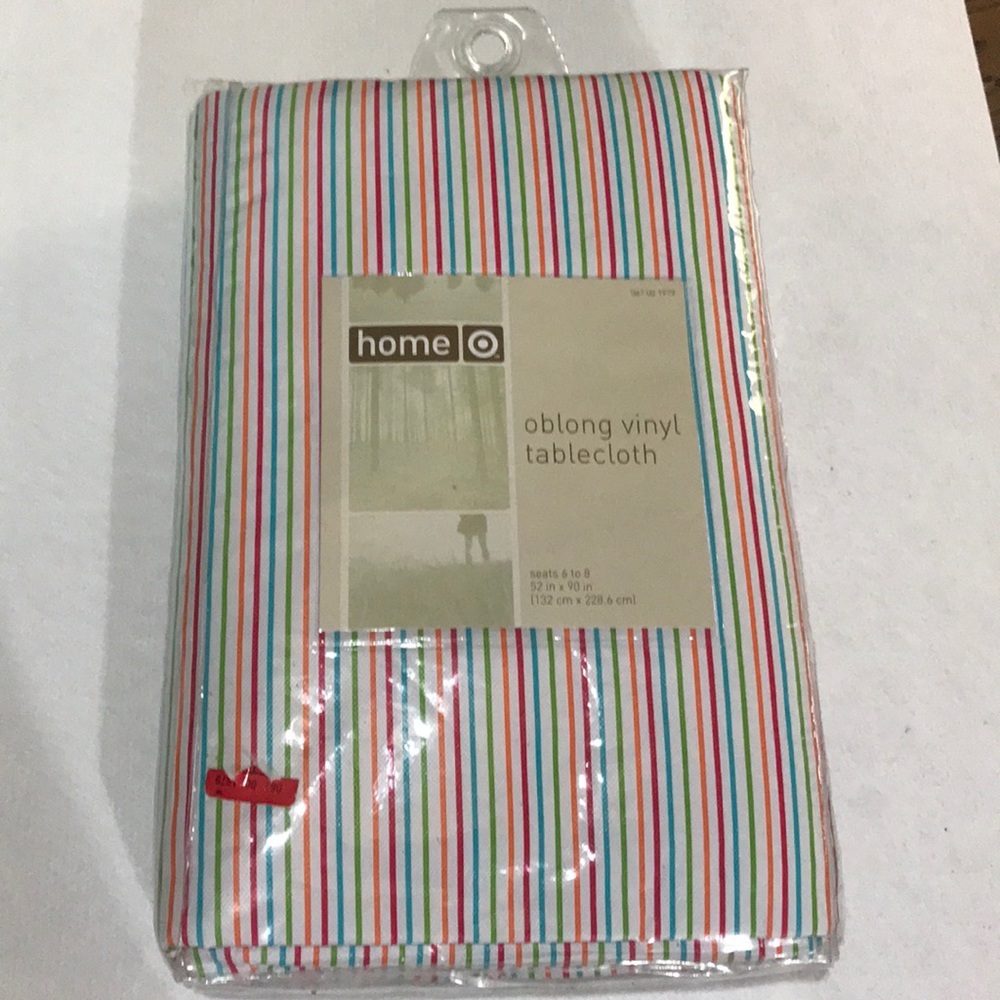 Home oblong vinyl tablecloth NEW NIP